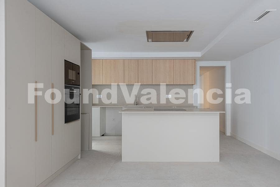 3 soveværelse Lejlighed til salg i Valencia by - € 500.000 (Ref: 9777748)