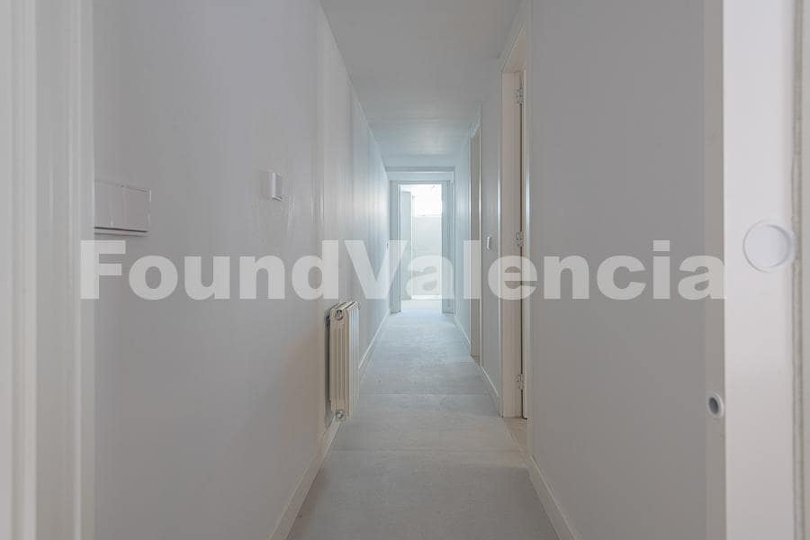 3 bedroom Apartment for sale in Valencia city - € 500,000 (Ref: 9777749)