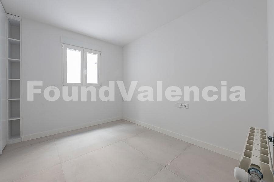 3 bedroom Apartment for sale in Valencia city - € 500,000 (Ref: 9777749)