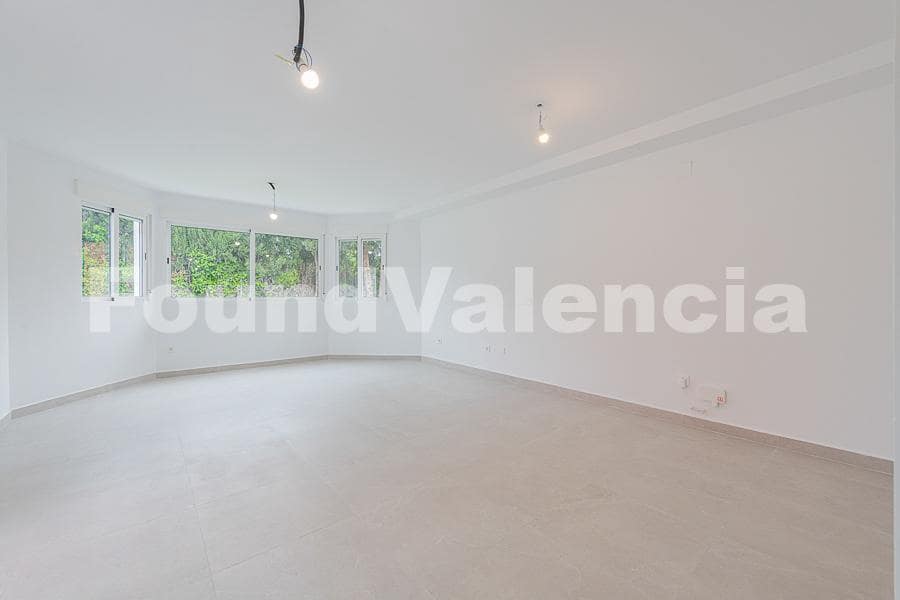 4 Zimmer Villa zu verkaufen in Montserrat - 439.000 € (Ref: 9811316)