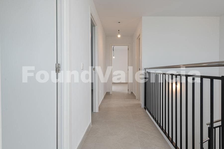 4 Zimmer Villa zu verkaufen in Montserrat - 439.000 € (Ref: 9811316)