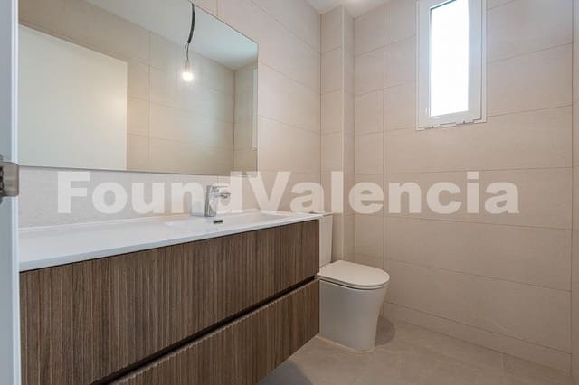 4 Zimmer Villa zu verkaufen in Montserrat - 439.000 € (Ref: 9811316)