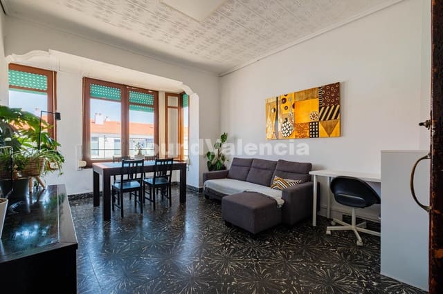 3 bedroom Apartment for sale in Valencia city - € 420,000 (Ref: 9815670)