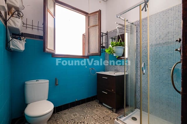 3 bedroom Apartment for sale in Valencia city - € 420,000 (Ref: 9815670)