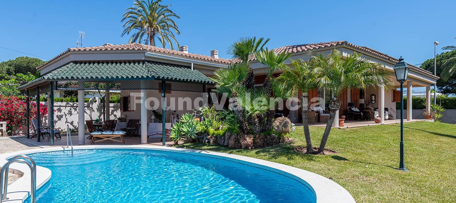4 makuuhuone Huvila myytävänä paikassa Benicassim - 1 100 000 € (Ref: 9815671)