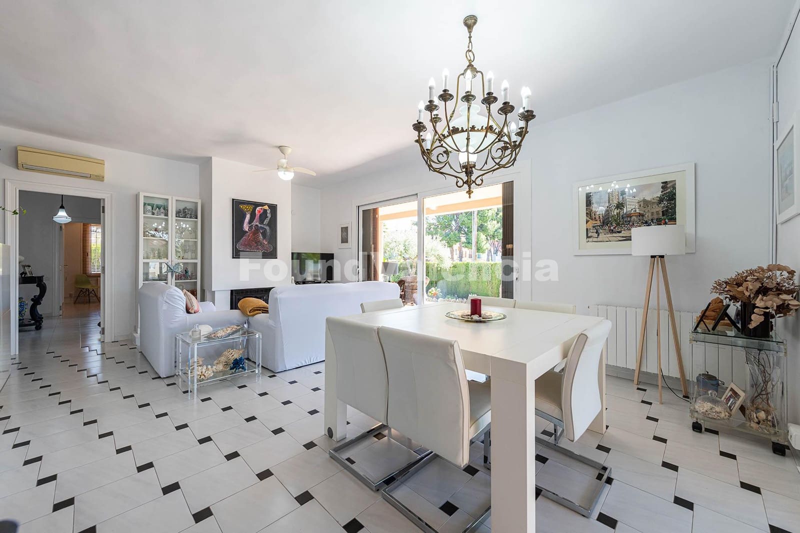 4 makuuhuone Huvila myytävänä paikassa Benicassim - 1 100 000 € (Ref: 9815671)