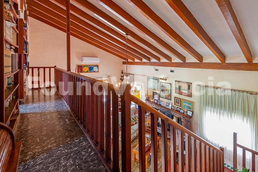 4 quarto Moradia para venda em L'Eliana - 650 000 € (Ref: 9822338)