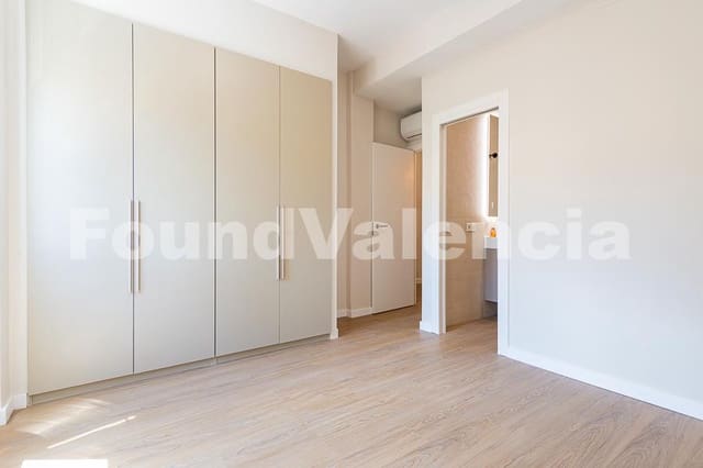 2 soveværelse Lejlighed til salg i Valencia by - € 420.000 (Ref: 9830855)