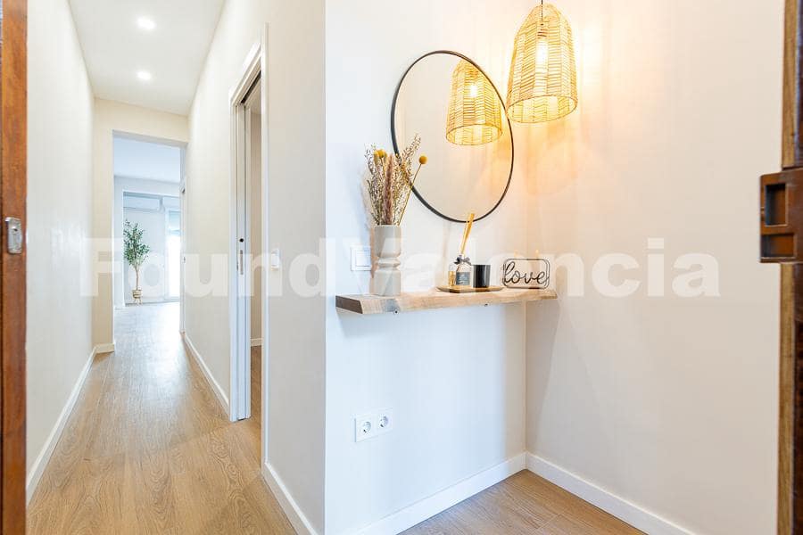 2 soveværelse Lejlighed til salg i Valencia by - € 420.000 (Ref: 9830855)