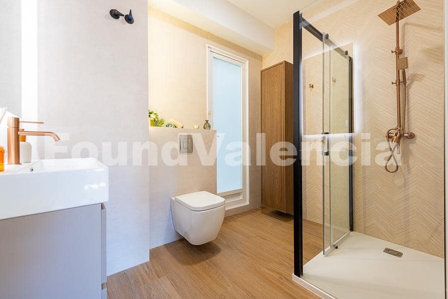 2 soveværelse Lejlighed til salg i Valencia by - € 420.000 (Ref: 9830855)