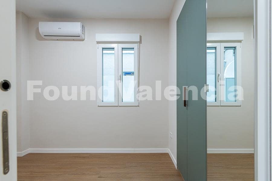 2 soveværelse Lejlighed til salg i Valencia by - € 420.000 (Ref: 9830855)