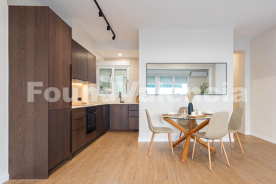 2 soveværelse Lejlighed til salg i Valencia by - € 420.000 (Ref: 9830855)