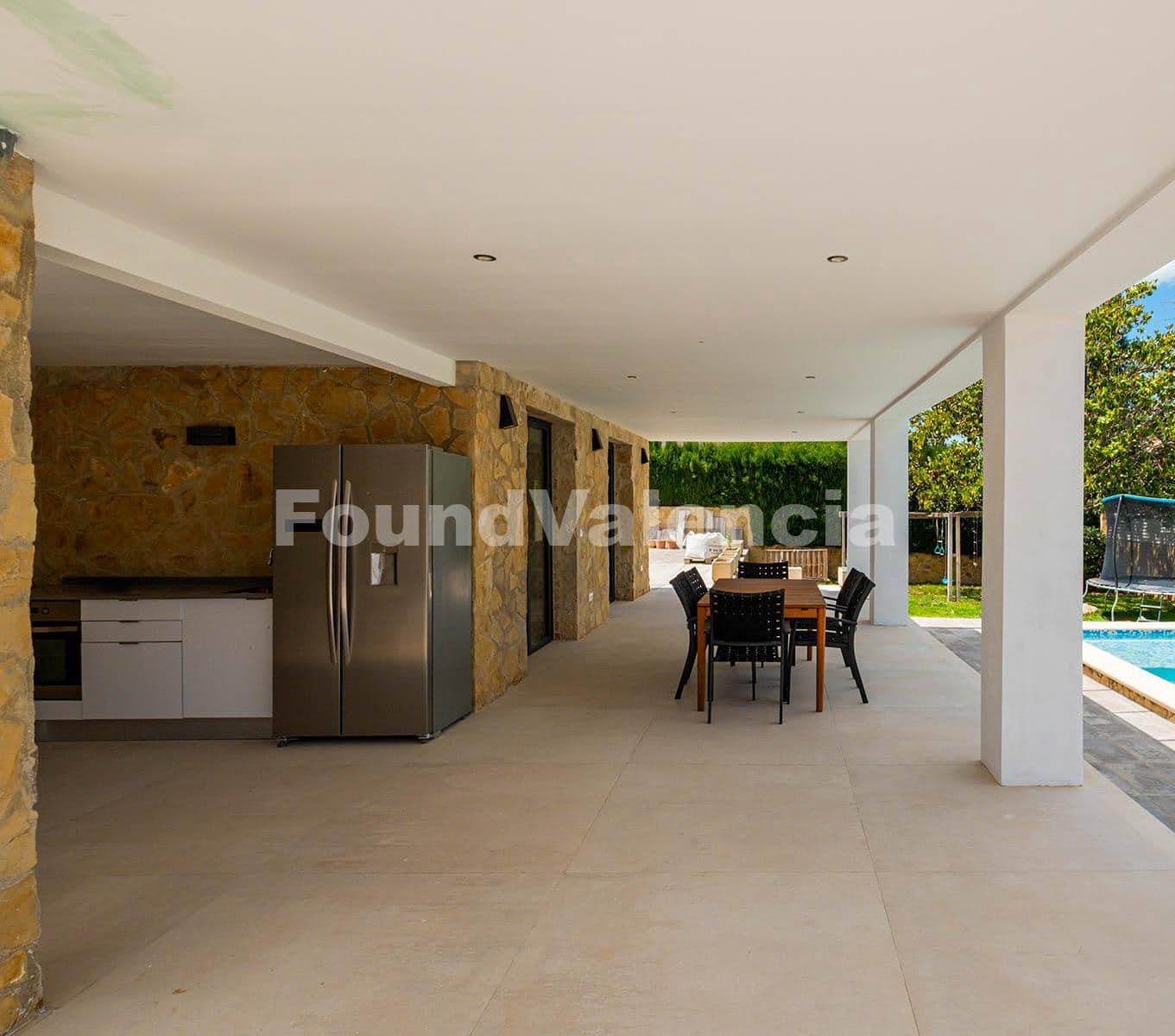 5 slaapkamer Villa te koop in L'Eliana - € 895.000 (Ref: 9833366)