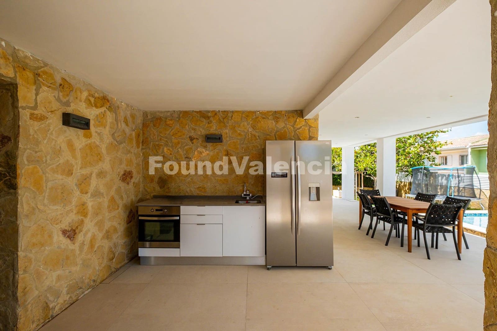 5 slaapkamer Villa te koop in L'Eliana - € 895.000 (Ref: 9833366)