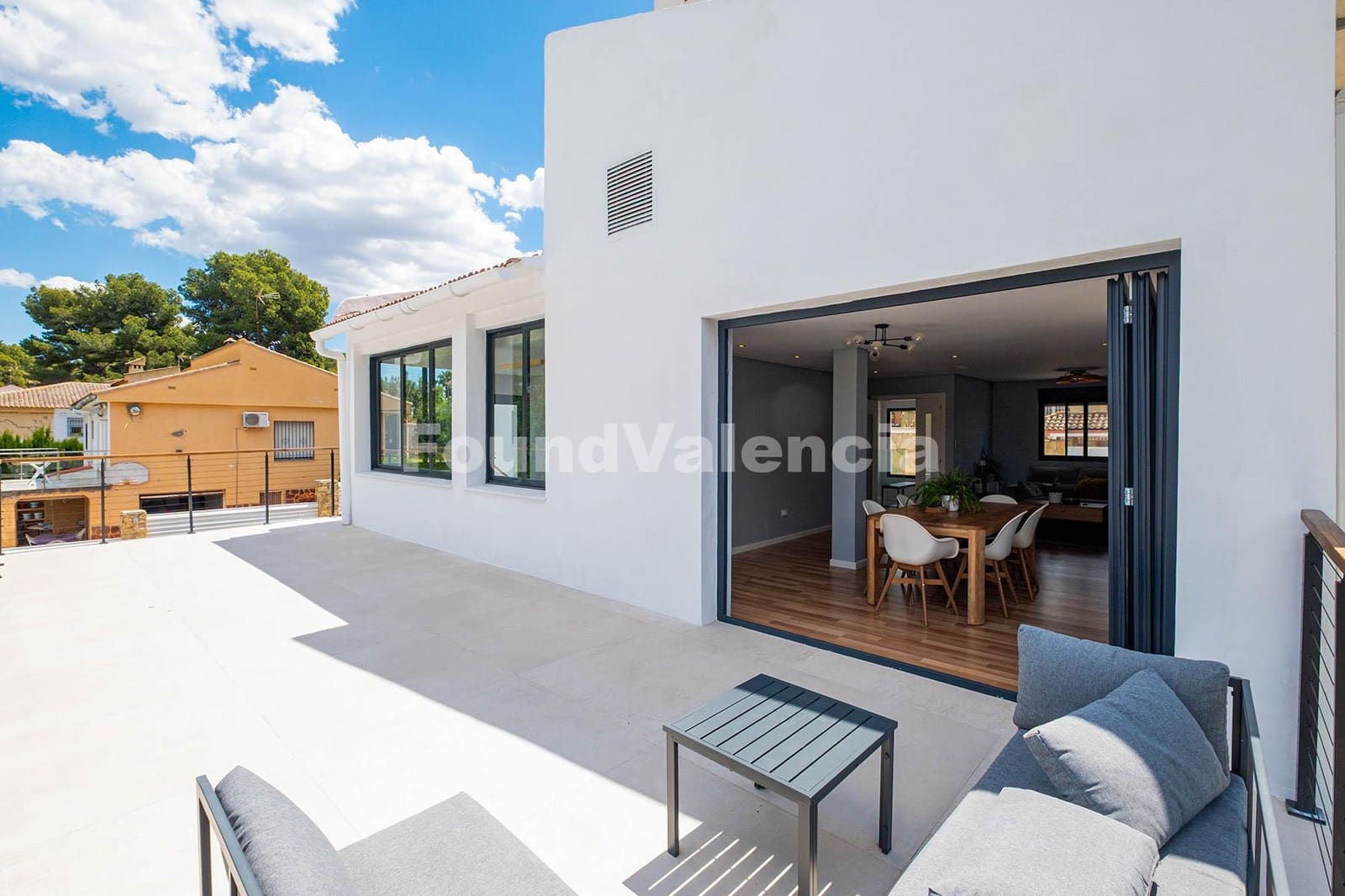 5 slaapkamer Villa te koop in L'Eliana - € 895.000 (Ref: 9833366)