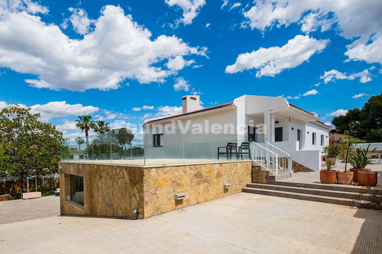 5 slaapkamer Villa te koop in L'Eliana - € 895.000 (Ref: 9833366)