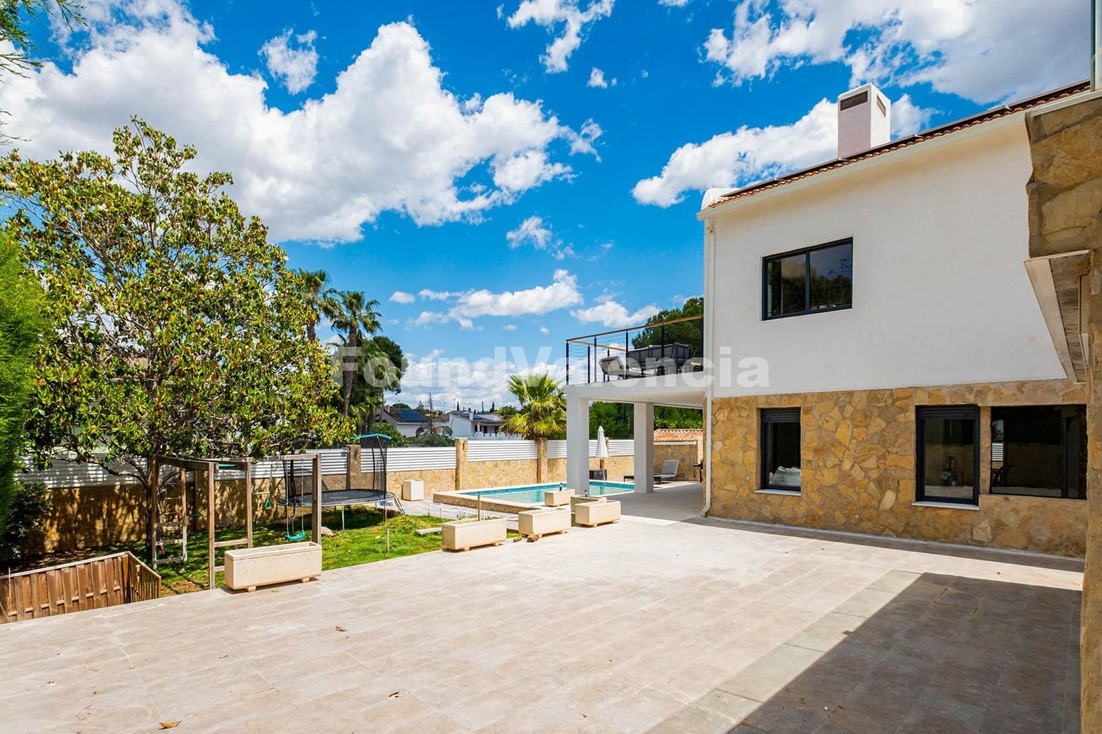 5 slaapkamer Villa te koop in L'Eliana - € 895.000 (Ref: 9833366)