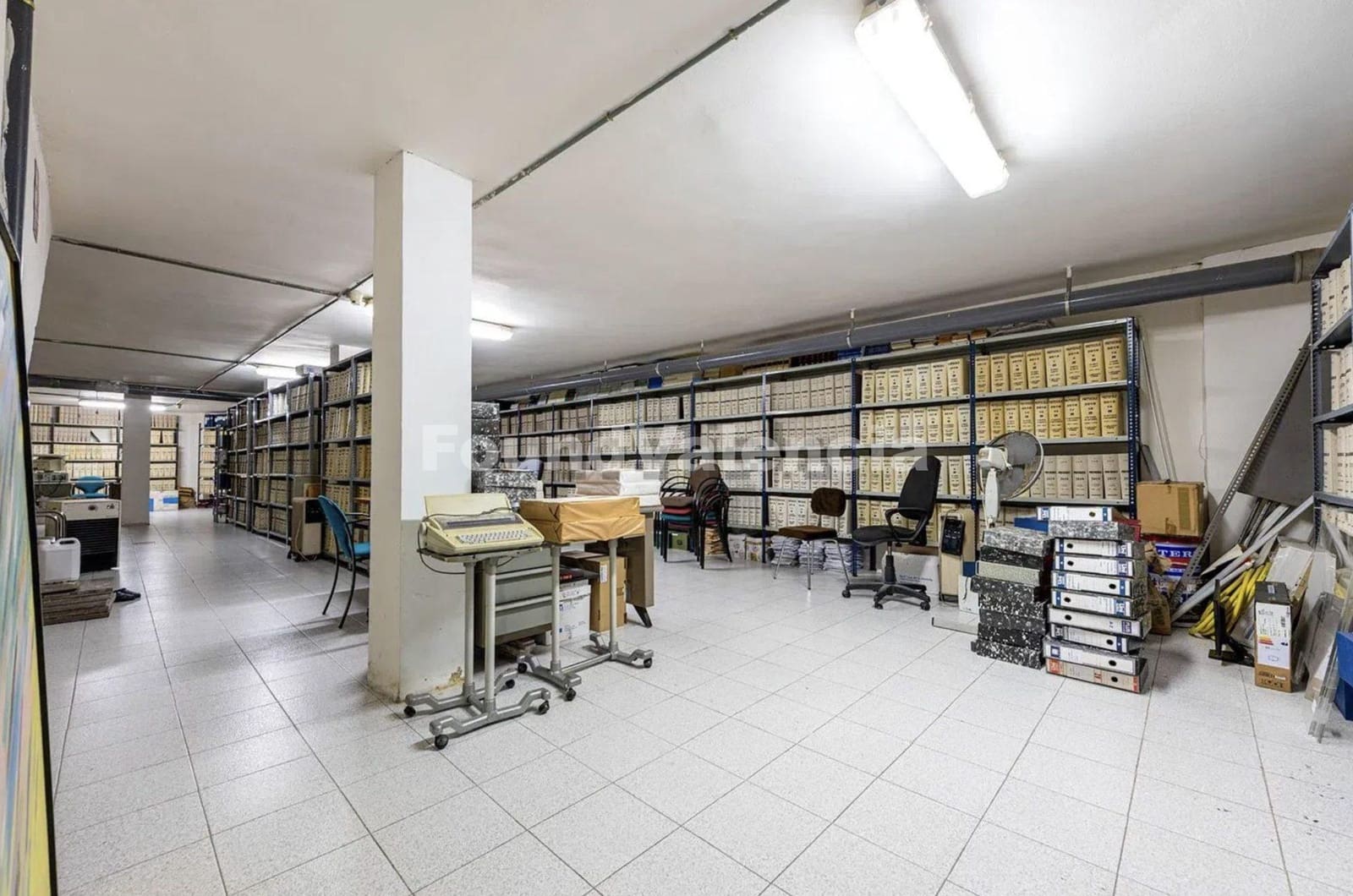 28 soverom Kontor til salgs i Moncada - € 650 000 (Ref: 9864733)