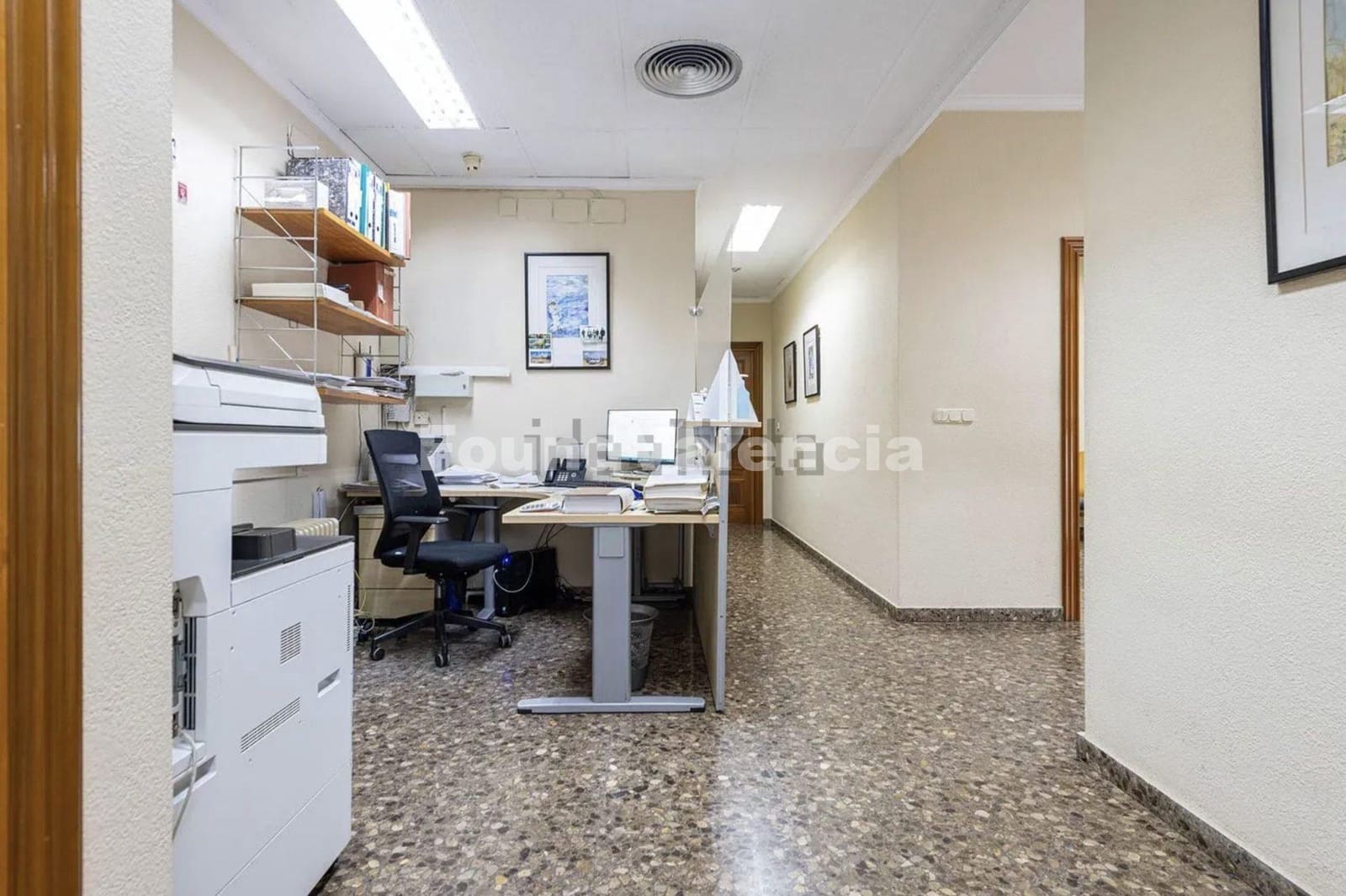 28 soverom Kontor til salgs i Moncada - € 650 000 (Ref: 9864733)