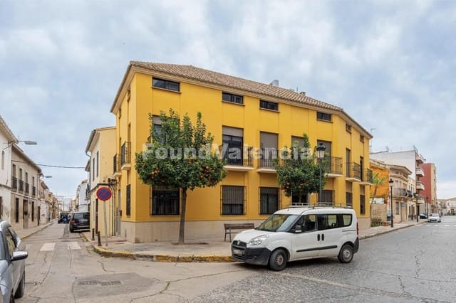 28 makuuhuone Toimisto myytävänä paikassa Moncada - 650 000 € (Ref: 9864733)
