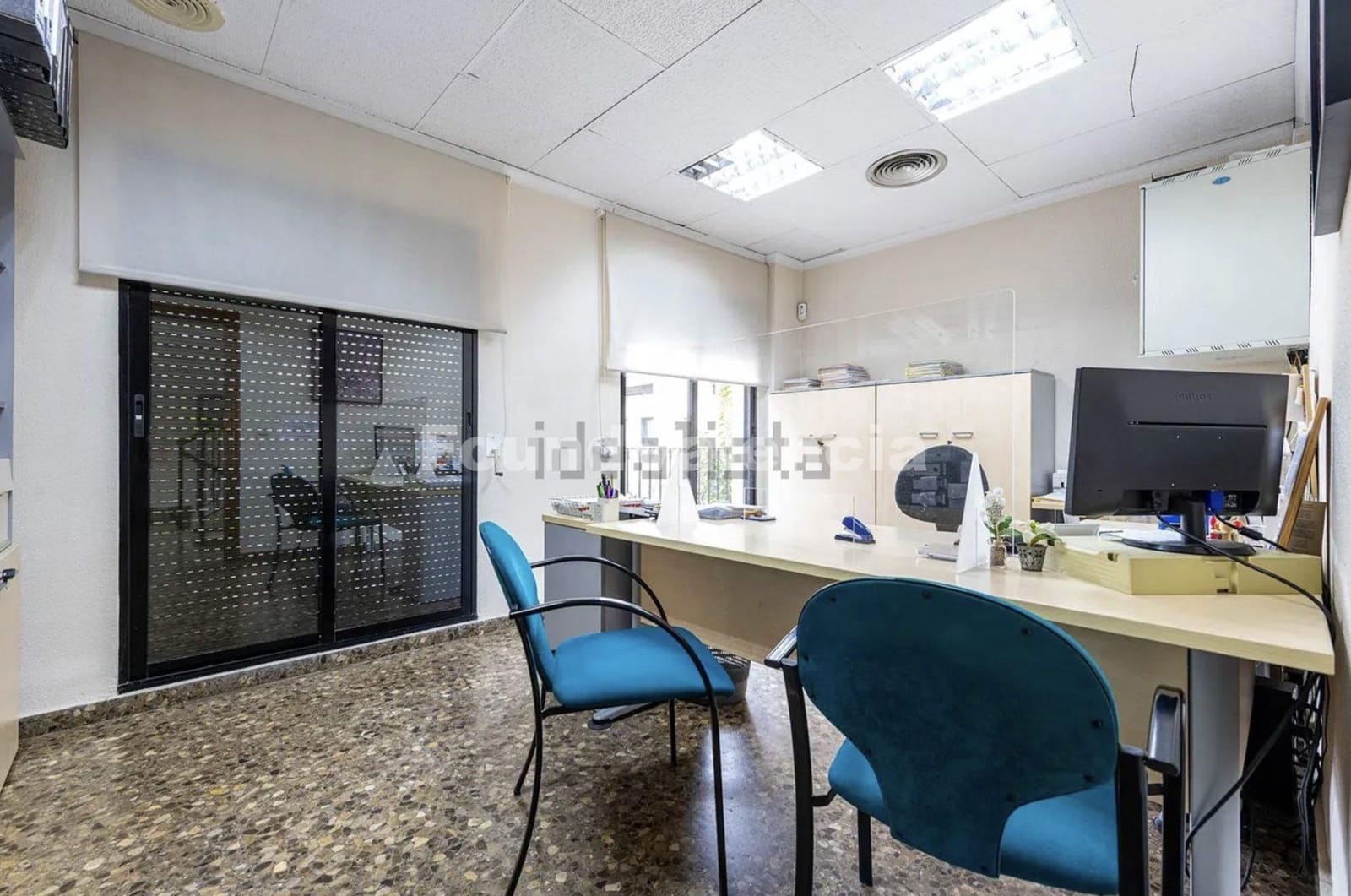 28 soverom Kontor til salgs i Moncada - € 650 000 (Ref: 9864733)