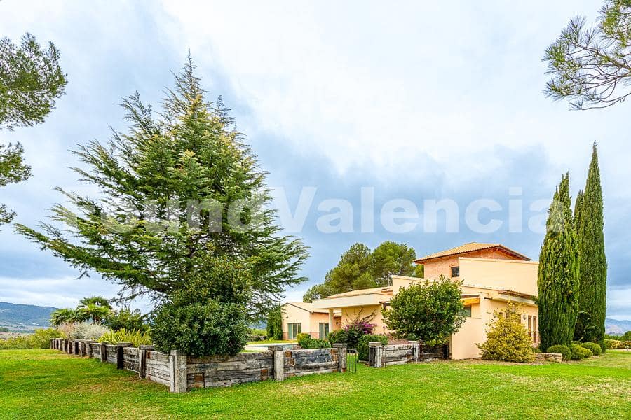 Finca/Casa Rural de 9 habitaciones en Alcoy / Alcoi en venta - 2.600.000 € (Ref: 9873057)