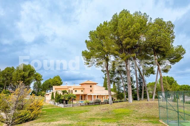 Finca/Casa Rural de 9 habitaciones en Alcoy / Alcoi en venta - 2.600.000 € (Ref: 9873057)