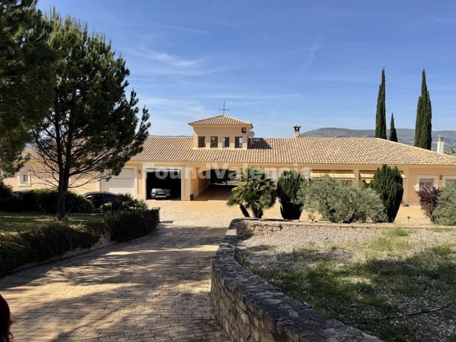 Finca/Casa Rural de 9 habitaciones en Alcoy / Alcoi en venta - 2.600.000 € (Ref: 9873057)