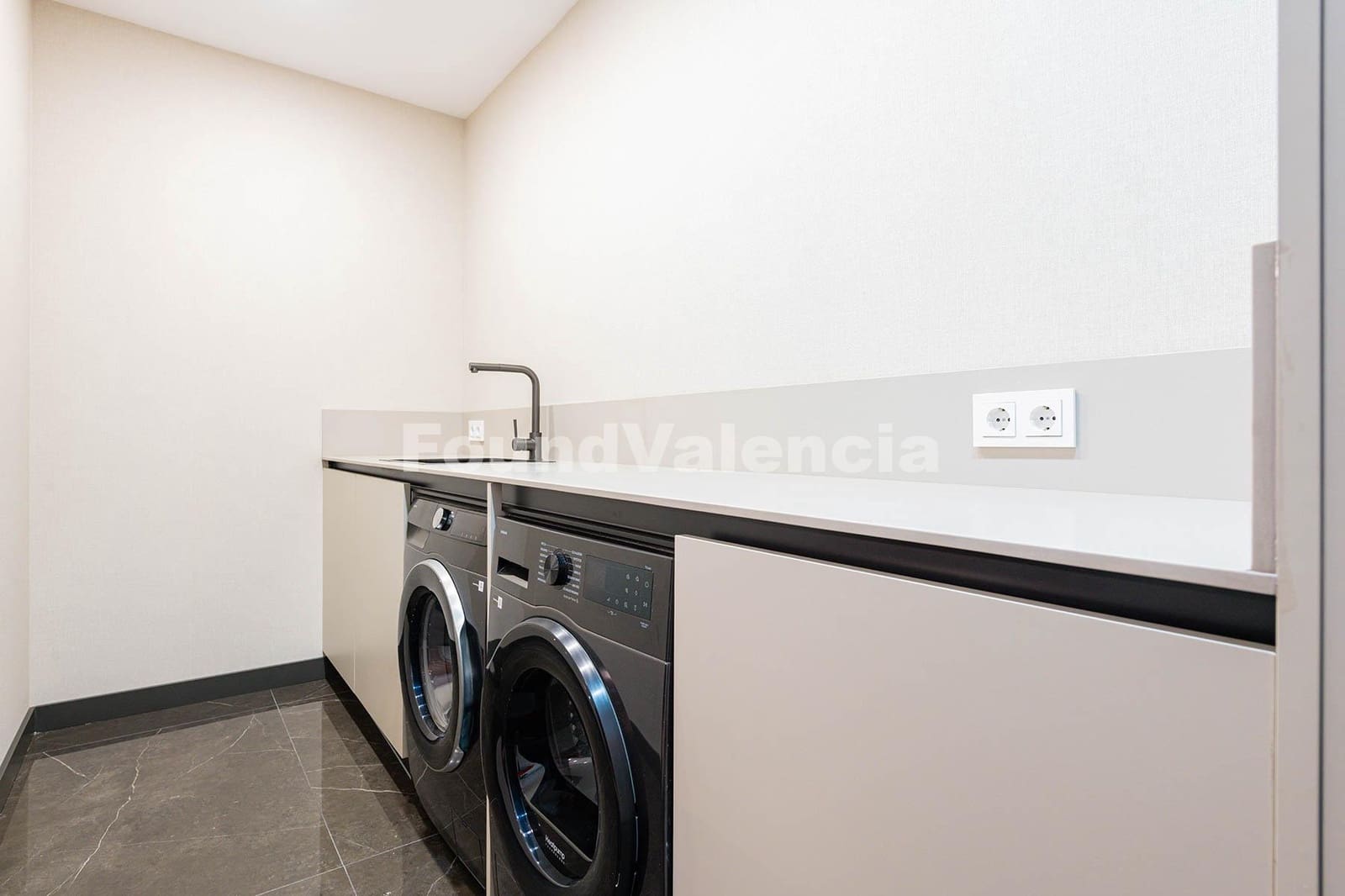 3 soverom Leilighet til salgs i Valencia by - € 1 490 000 (Ref: 9880656)