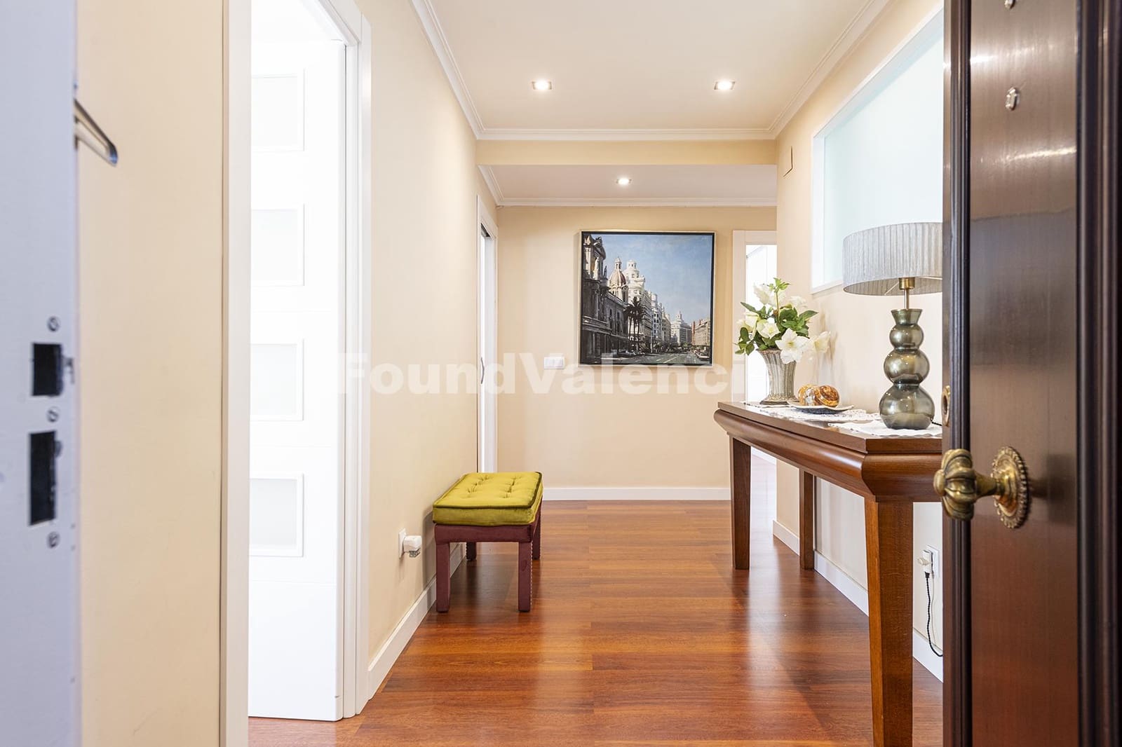 4 slaapkamer Appartement te koop in Valencia stad - € 850.000 (Ref: 9891809)