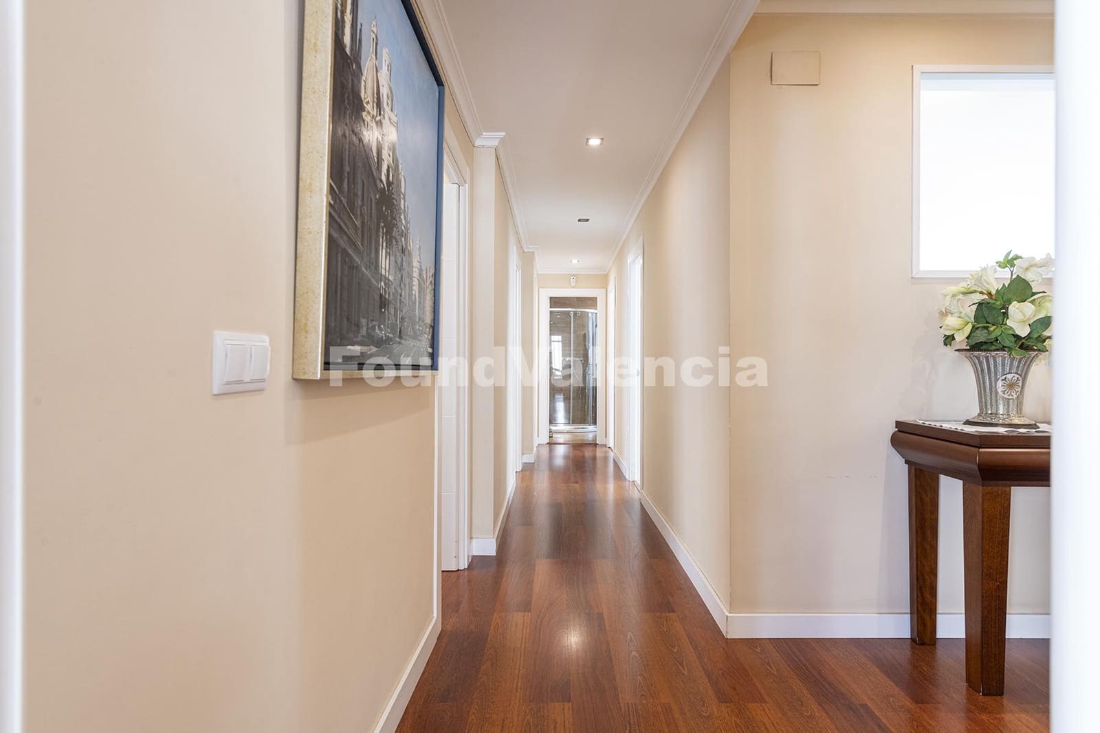 4 slaapkamer Appartement te koop in Valencia stad - € 850.000 (Ref: 9891809)