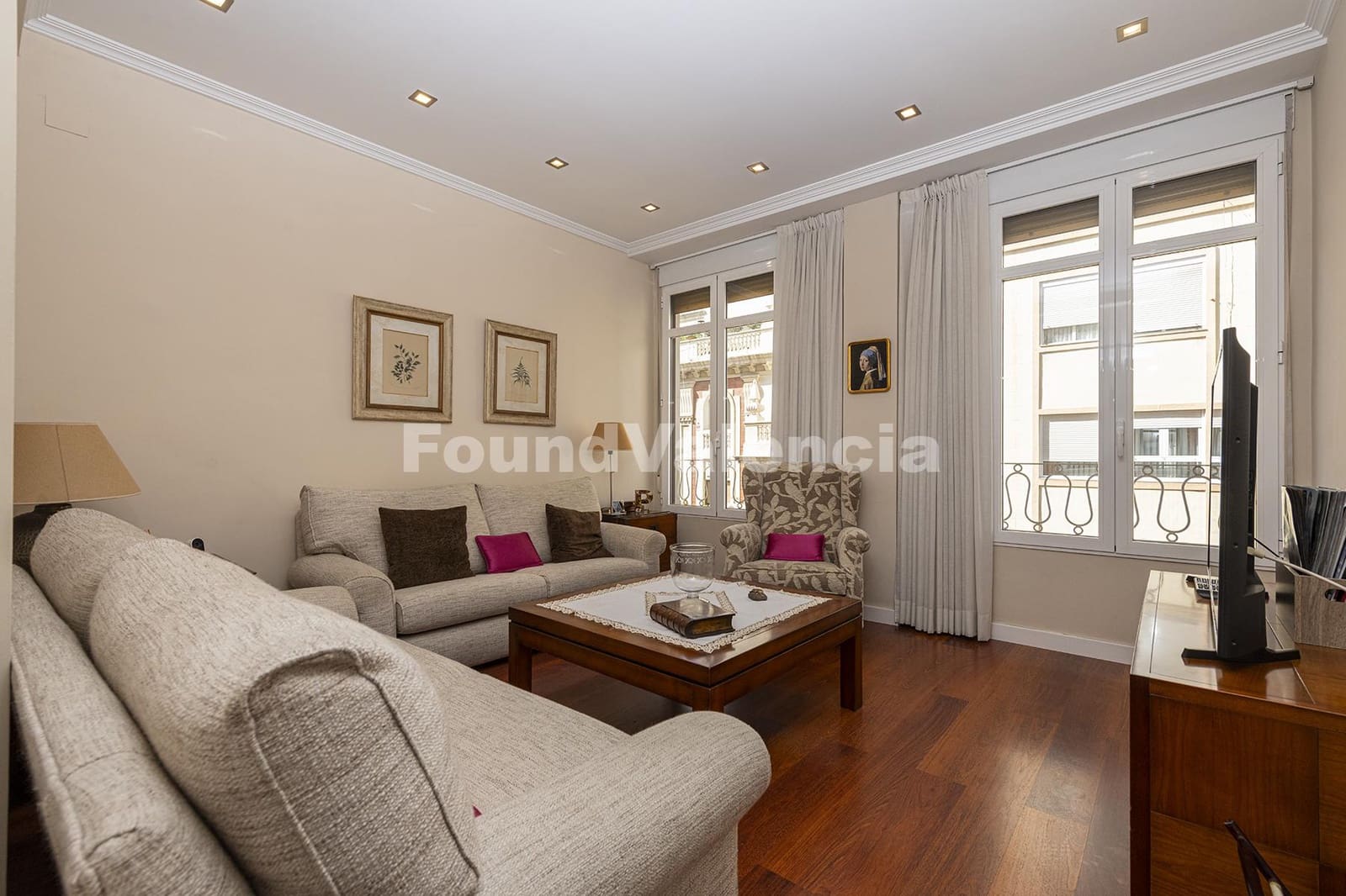 4 slaapkamer Appartement te koop in Valencia stad - € 850.000 (Ref: 9891809)