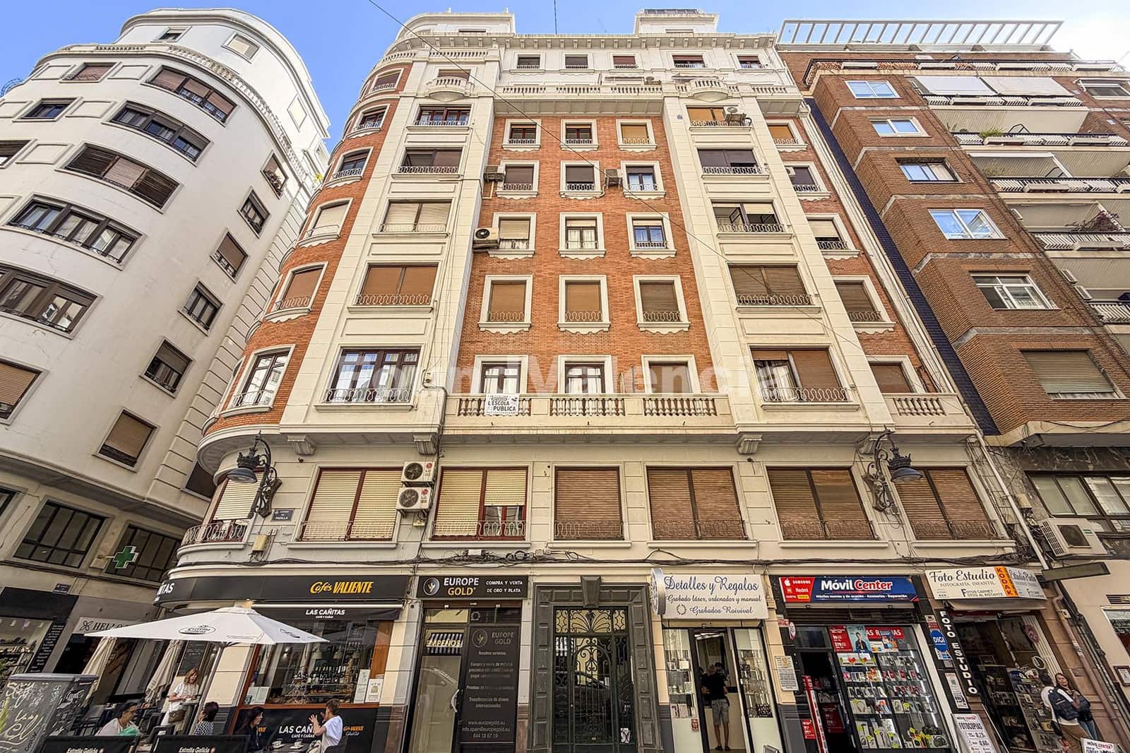 4 slaapkamer Appartement te koop in Valencia stad - € 850.000 (Ref: 9891809)