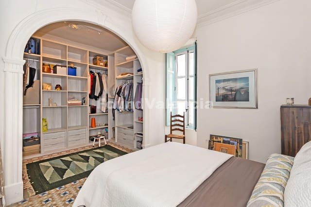 3 soveværelse Lejlighed til salg i Valencia by - € 895.000 (Ref: 9891810)