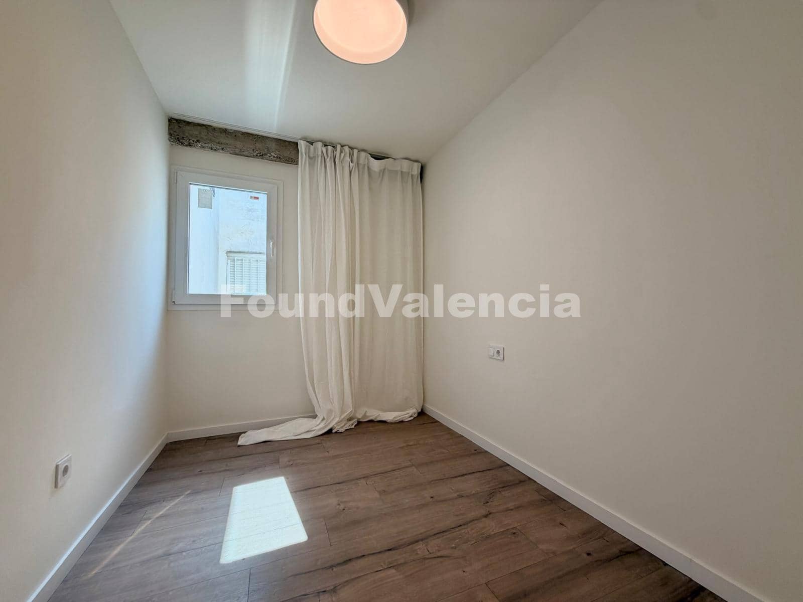 3 slaapkamer Appartement te koop in Valencia stad - € 400.000 (Ref: 9891811)