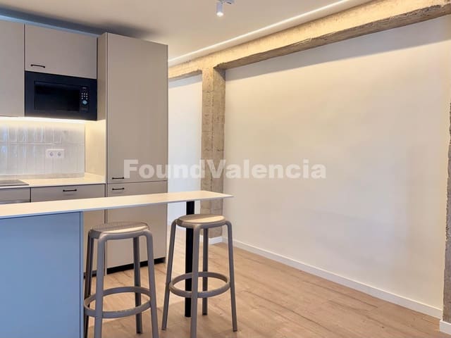 3 slaapkamer Appartement te koop in Valencia stad - € 400.000 (Ref: 9891811)