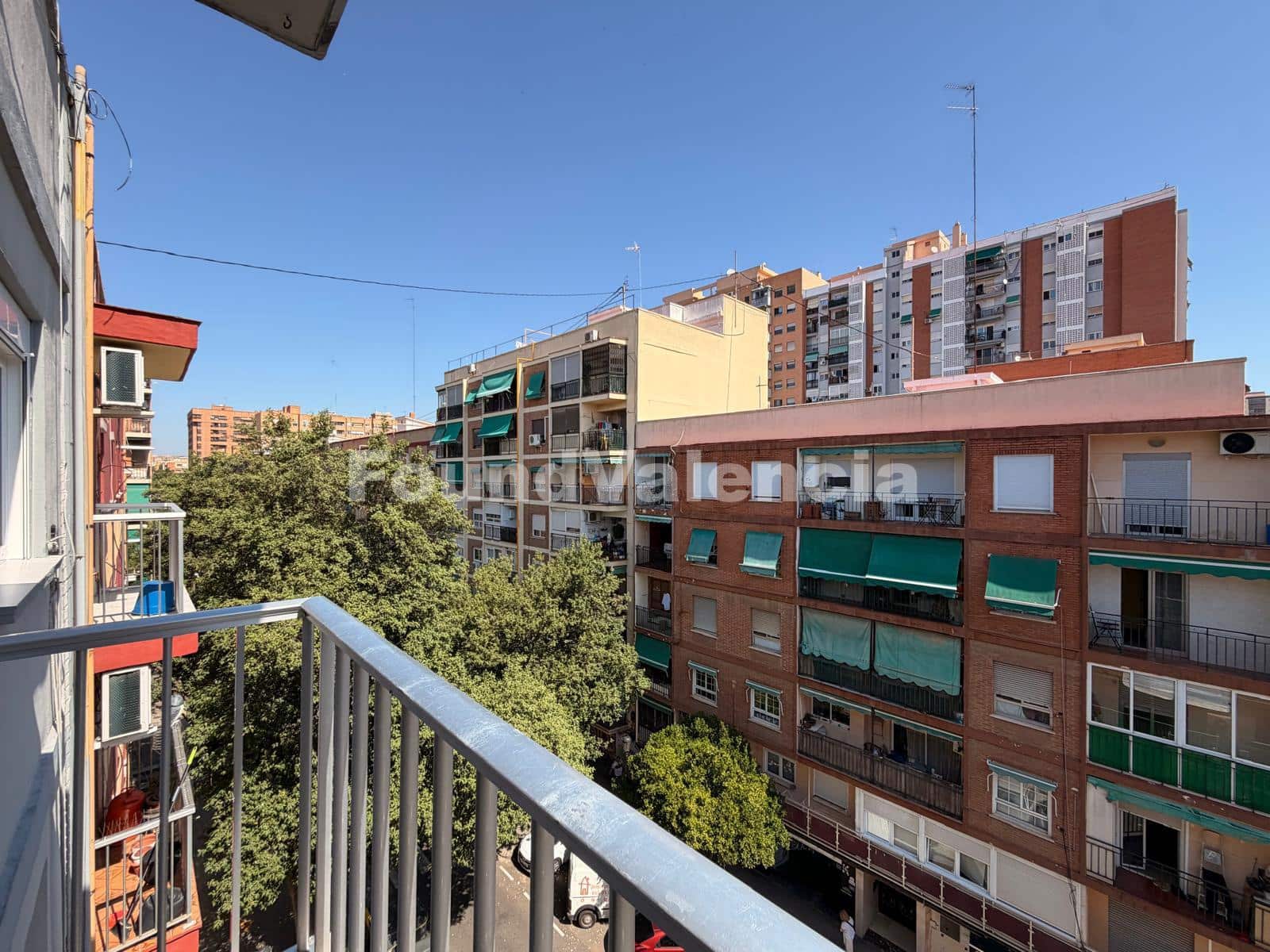 3 slaapkamer Appartement te koop in Valencia stad - € 400.000 (Ref: 9891811)