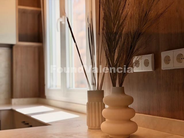 3 Zimmer Apartment zu verkaufen in València Stadt - 590.000 € (Ref: 9891812)