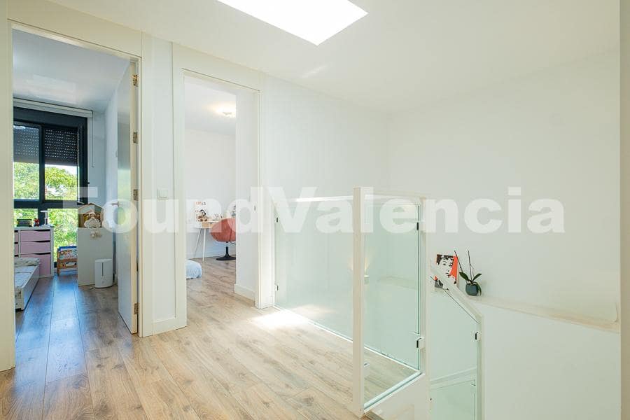 4 makuuhuone Huvila myytävänä paikassa Betera - 790 000 € (Ref: 9903863)