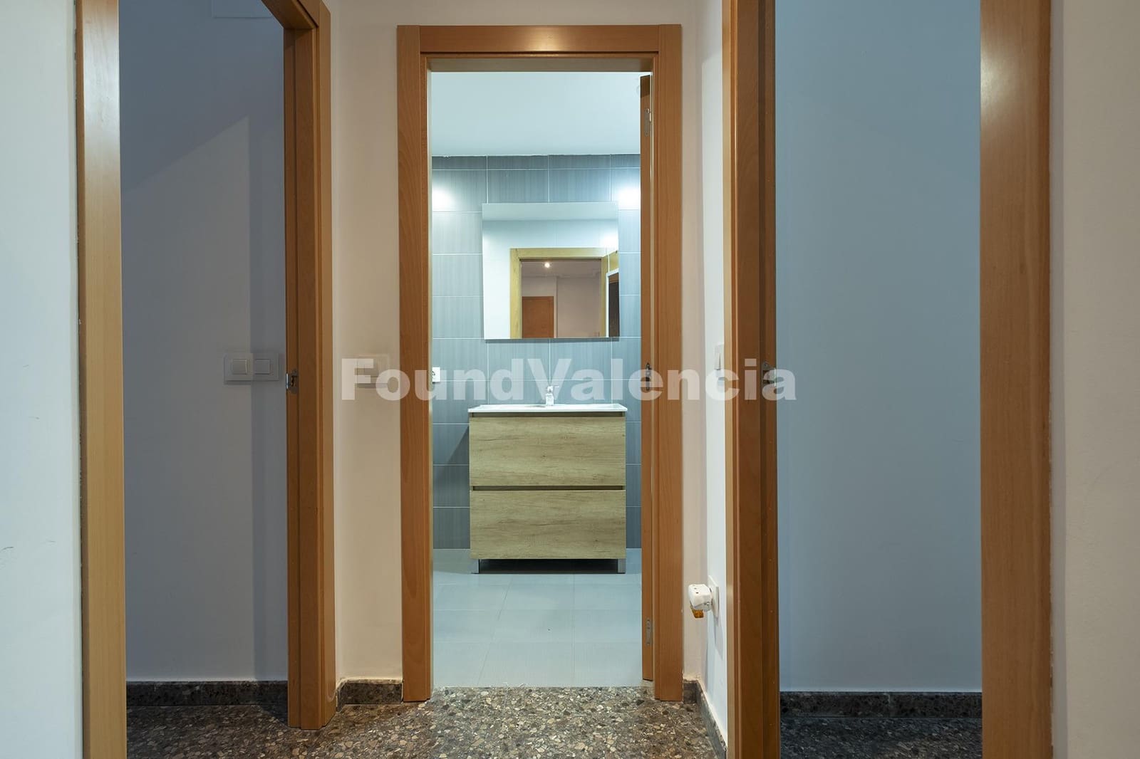 1 sypialnia Apartament na sprzedaż w Miasto Walencja - 230 000 € (Ref: 9903864)