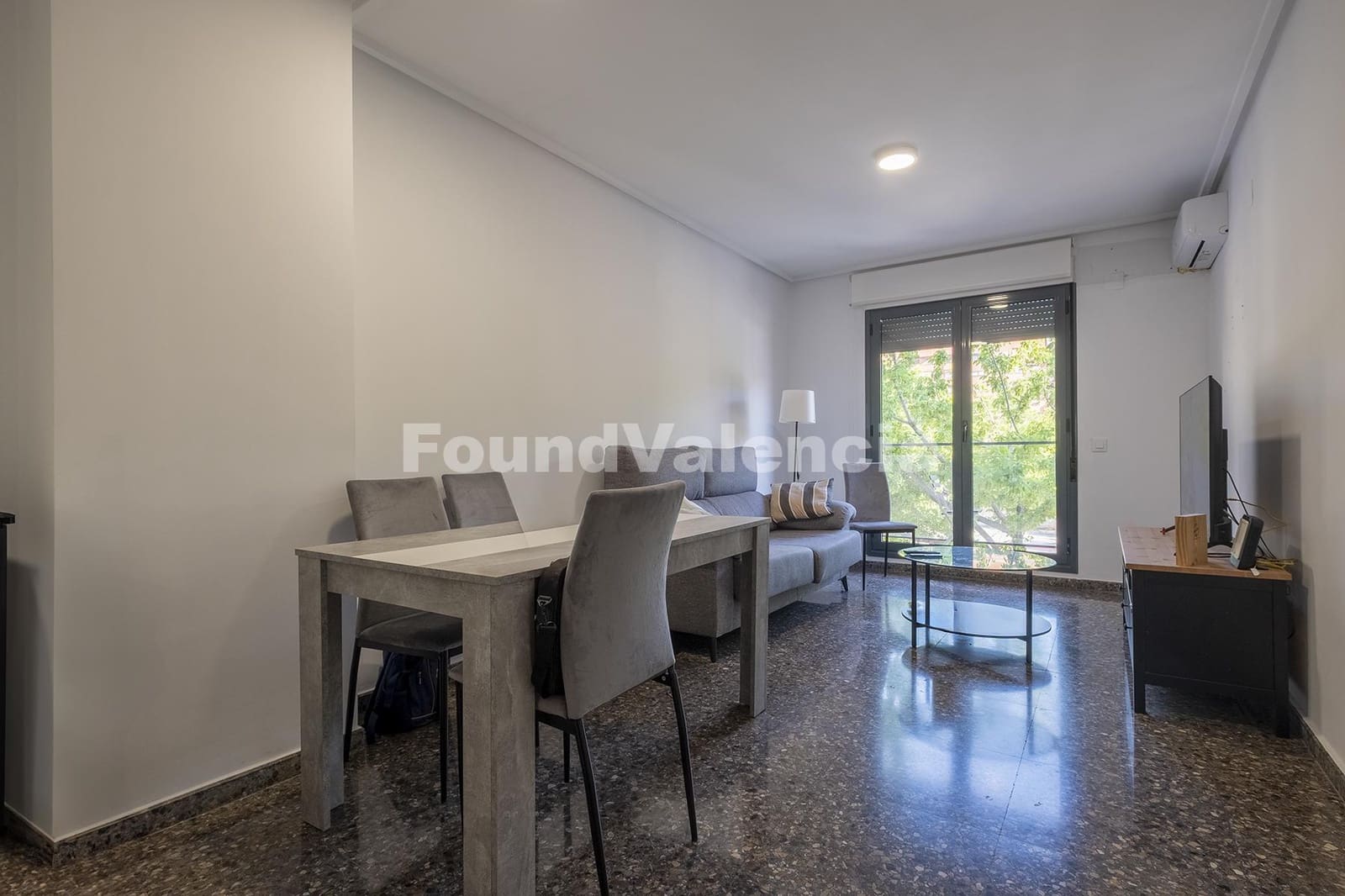 1 sypialnia Apartament na sprzedaż w Miasto Walencja - 230 000 € (Ref: 9903864)