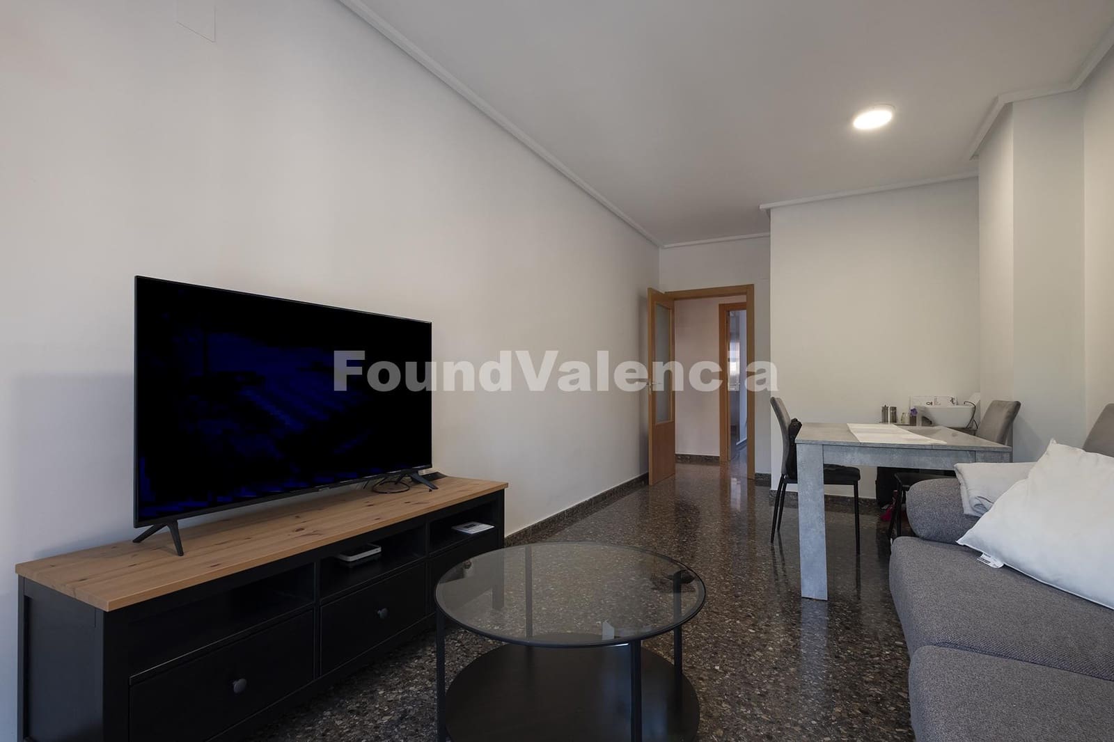 1 sypialnia Apartament na sprzedaż w Miasto Walencja - 230 000 € (Ref: 9903864)