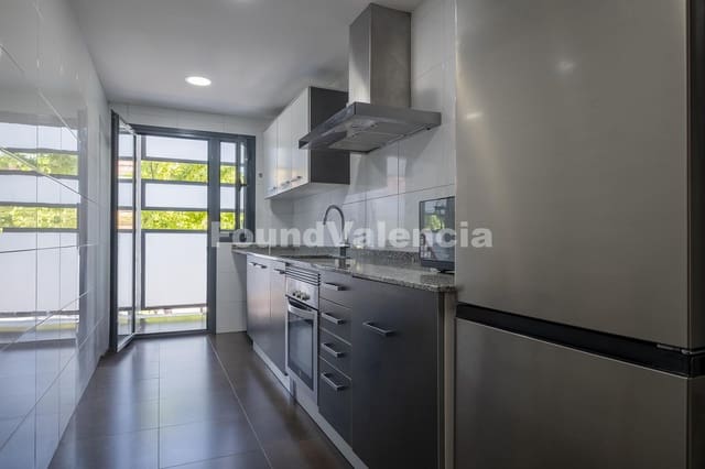 1 sypialnia Apartament na sprzedaż w Miasto Walencja - 230 000 € (Ref: 9903864)