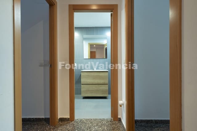 1 sypialnia Apartament na sprzedaż w Miasto Walencja - 230 000 € (Ref: 9903864)