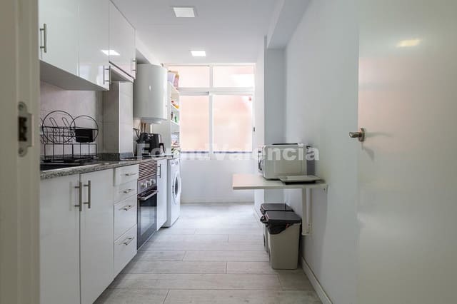 2 sovrum Lägenhet till salu i Valencia stad - 310 000 € (Ref: 9903865)
