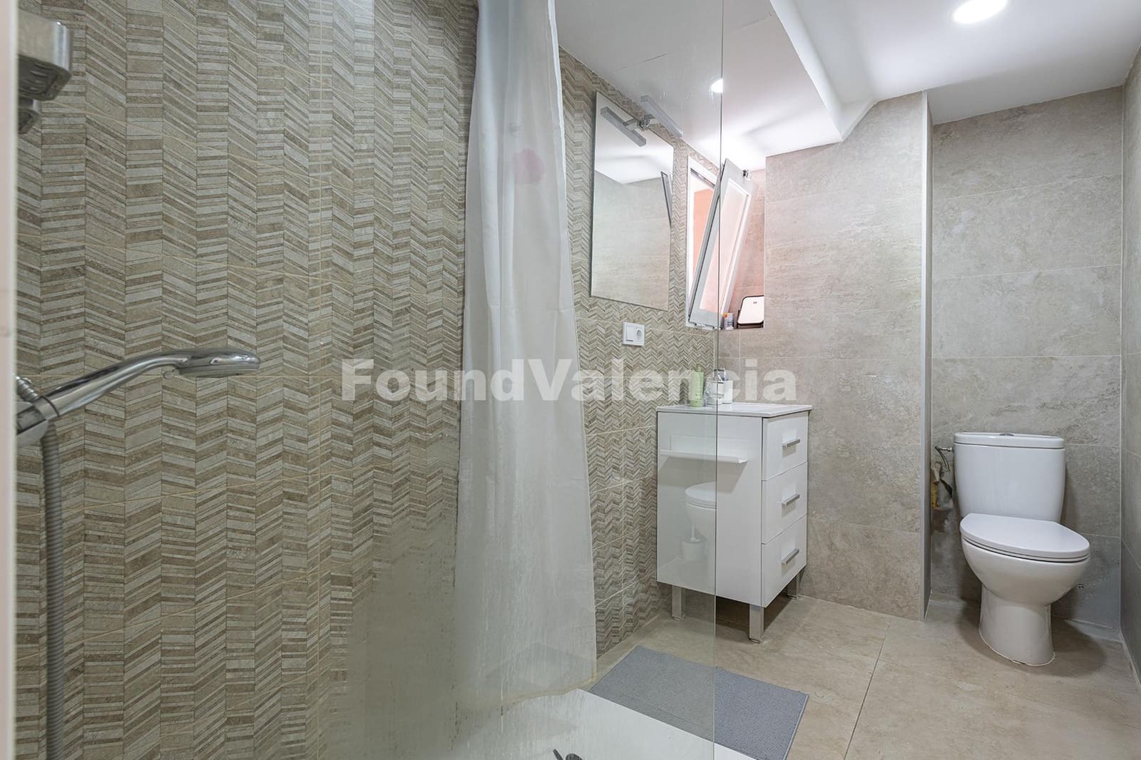 2 sovrum Lägenhet till salu i Valencia stad - 310 000 € (Ref: 9903865)