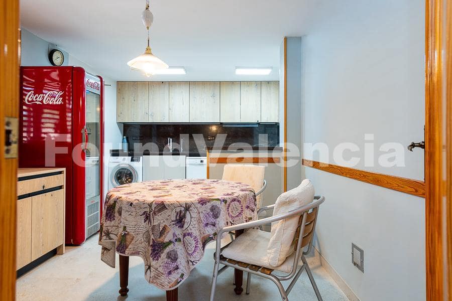 6 chambre Villa/Maison à vendre à Riba-roja de Turia avec piscine garage - 790 000 € (Ref: 9952006)