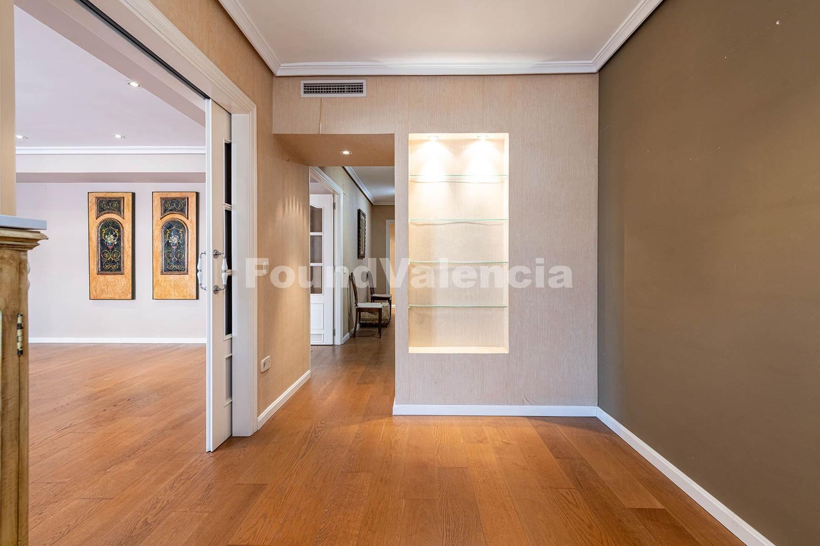 3 chambre Appartement à vendre à Valence ville avec garage - 800 000 € (Ref: 9978413)