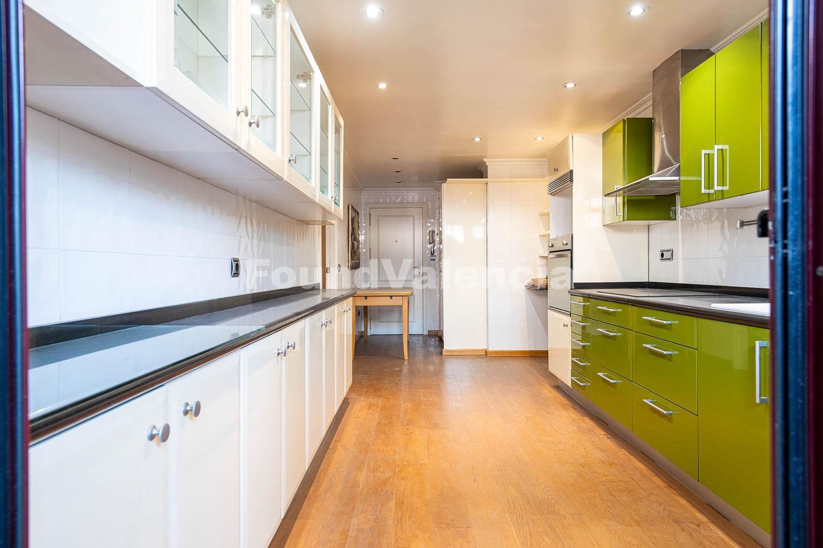 3 chambre Appartement à vendre à Valence ville avec garage - 800 000 € (Ref: 9978413)