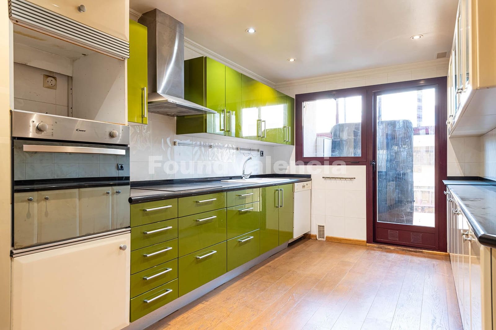 3 chambre Appartement à vendre à Valence ville avec garage - 800 000 € (Ref: 9978413)